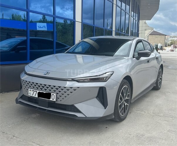 Changan Qiyuan A06 2023, 20,000 km - 1.5 л - Bakı