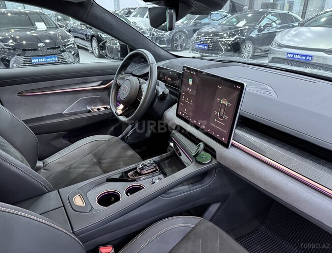 ZEEKR 001 2024, 18,900 km - 0.0 л - Bakı