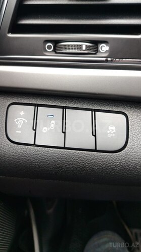 Hyundai Elantra 2017, 122,400 km - 2.0 л - Bakı