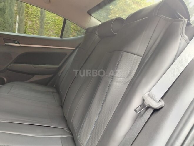 Hyundai Elantra 2017, 122,400 km - 2.0 л - Bakı