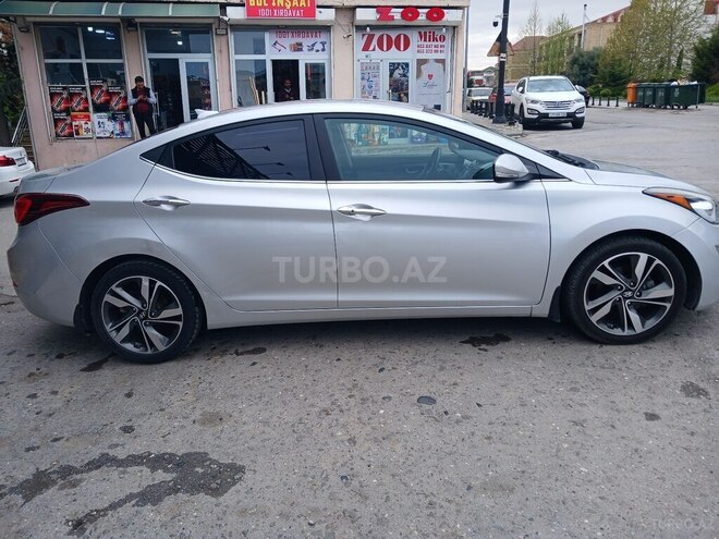 Hyundai Elantra 2015, 199,559 km - 1.8 л - Bakı