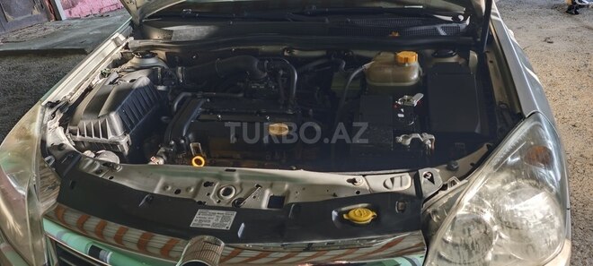 Opel Astra 2008, 220,000 km - 1.4 л - Xaçmaz