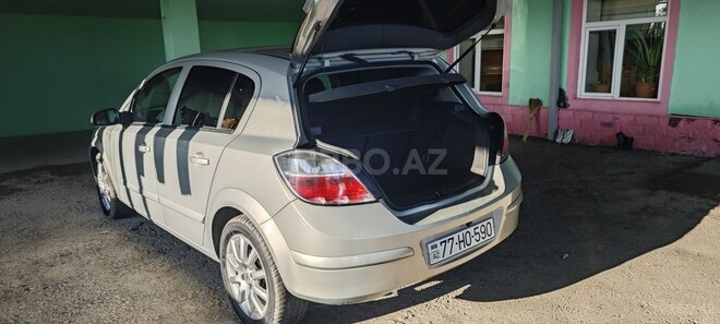 Opel Astra 2008, 220,000 km - 1.4 л - Xaçmaz