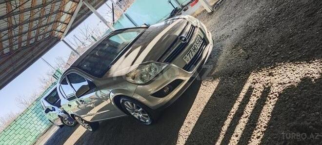 Opel Astra 2008, 220,000 km - 1.4 л - Xaçmaz