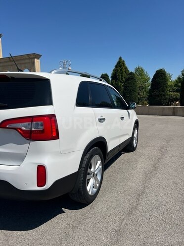 Kia Sorento-2