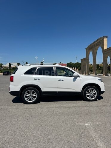 Kia Sorento-3