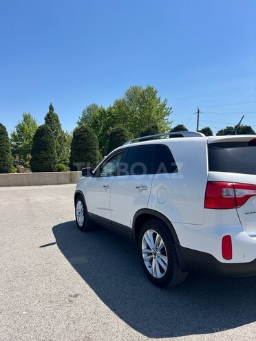 Kia Sorento-5