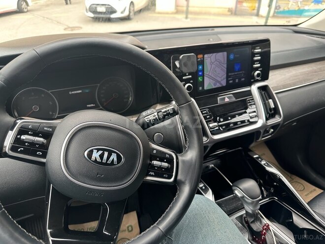 Kia Sorento-13