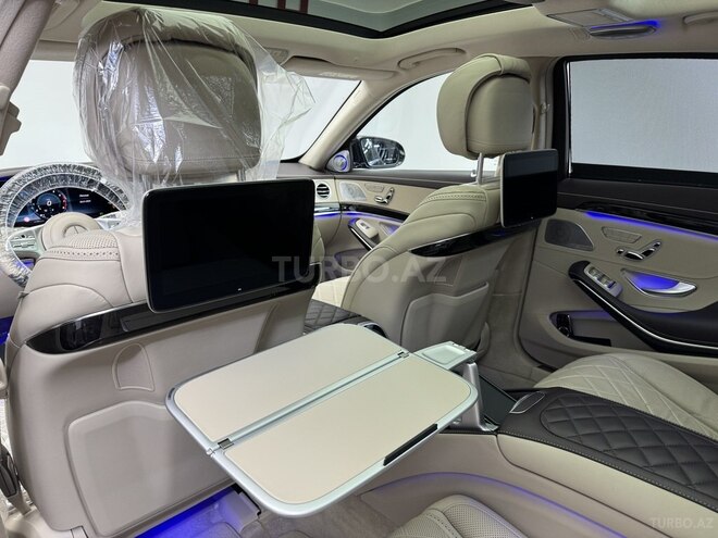 Mercedes S 560 4MATIC 2018, 65,000 km - 4.0 л - Bakı