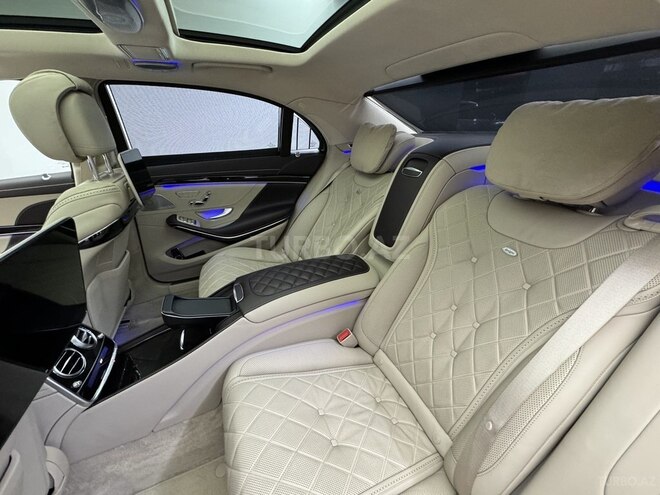 Mercedes S 560 4MATIC 2018, 65,000 km - 4.0 л - Bakı