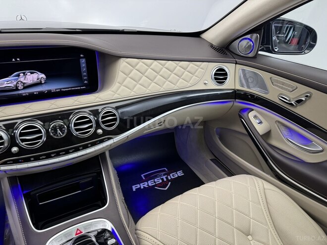 Mercedes S 560 4MATIC 2018, 65,000 km - 4.0 л - Bakı