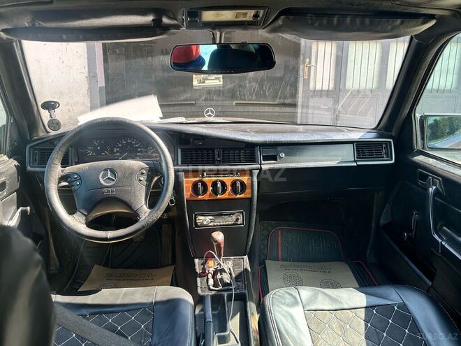 Mercedes 190 1992, 275,000 km - 2.0 l - Ağstafa