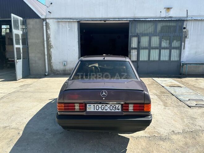 Mercedes 190 1992, 275,000 km - 2.0 l - Ağstafa