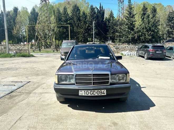 Mercedes 190 1992, 275,000 km - 2.0 l - Ağstafa