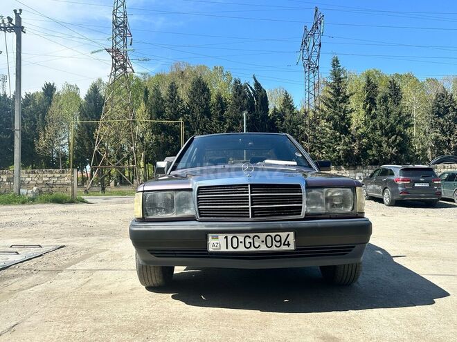 Mercedes 190 1992, 275,000 km - 2.0 l - Ağstafa