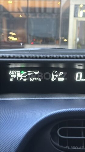 Toyota Aqua 2016, 63,000 km - 1.5 l - Bakı