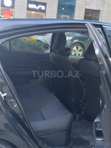Toyota Aqua 2016, 63,000 km - 1.5 l - Bakı