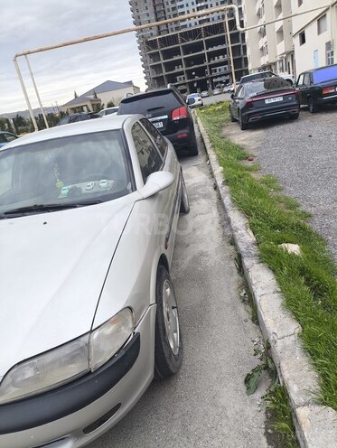 Opel Vectra 1995, 322,000 km - 2.0 l - Bakı