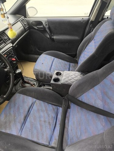 Opel Vectra 1995, 322,000 km - 2.0 l - Bakı