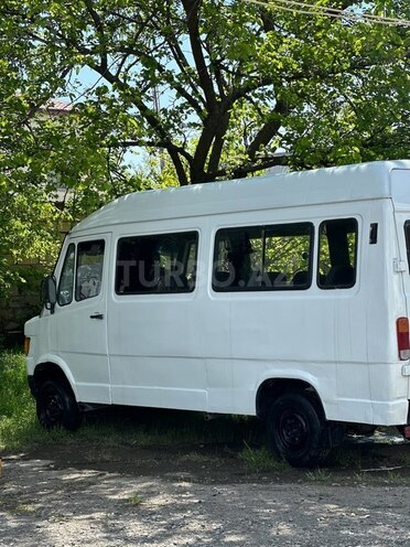 Mercedes Sprinter 208 1994, 756,655 km - 2.4 l - Ağsu