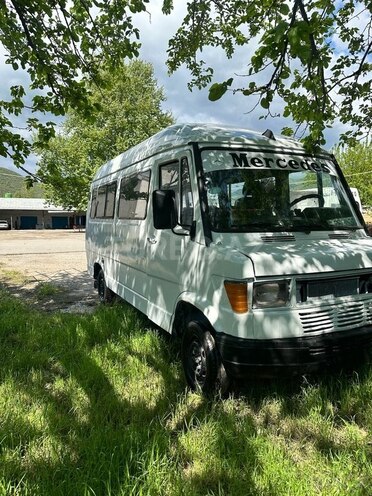 Mercedes Sprinter 208 1994, 756,655 km - 2.4 l - Ağsu