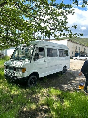 Mercedes Sprinter 208 1994, 756,655 km - 2.4 l - Ağsu