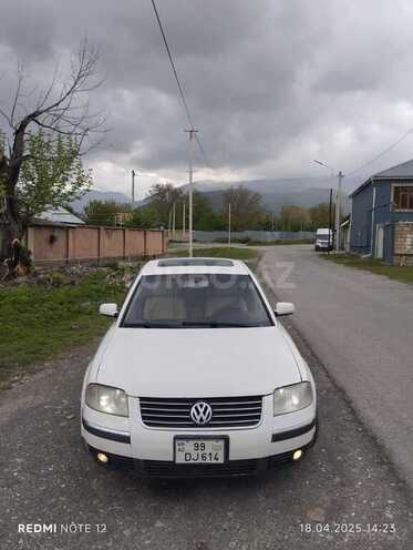 Volkswagen Passat 2002, 392,570 km - 1.8 l - İsmayıllı