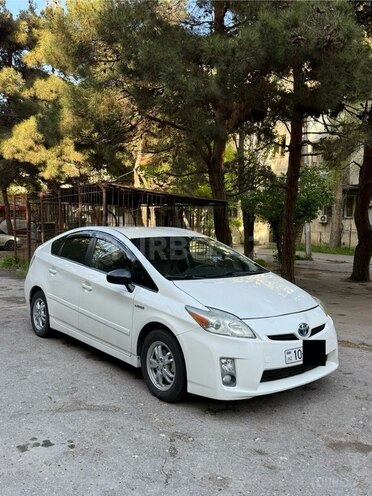 Toyota Prius 2009, 260,000 km - 1.8 л - Bakı
