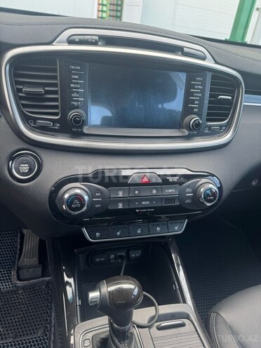 Kia Sorento 2016, 120,000 km - 2.0 l - Qusar
