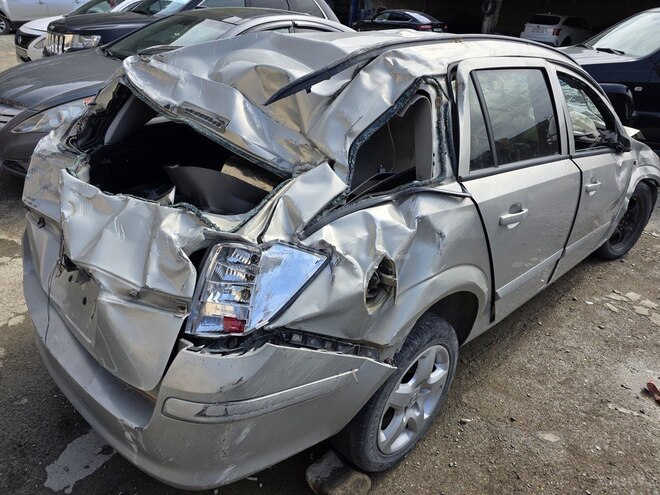 Opel Astra 2008, 215,300 km - 1.3 l - Bakı
