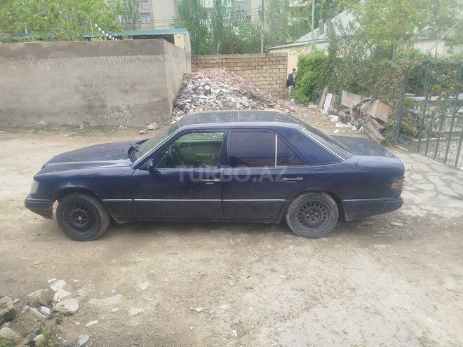 Mercedes E 230 1990, 295,000 km - 2.3 l - Bakı