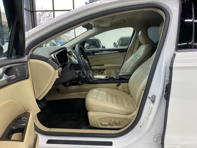 Ford Fusion (North America) 2014, 278,000 km - 1.5 л - Sumqayıt