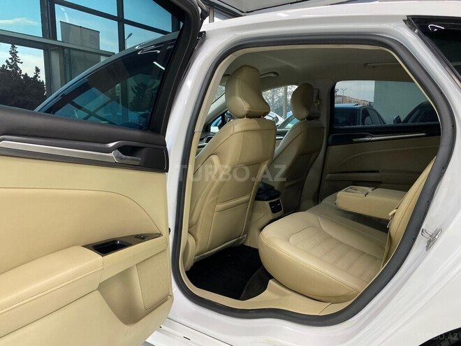 Ford Fusion (North America) 2014, 278,000 km - 1.5 л - Sumqayıt