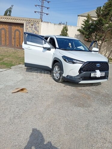 Toyota Corolla Cross 2024, 16,000 km - 2.0 л - Bakı