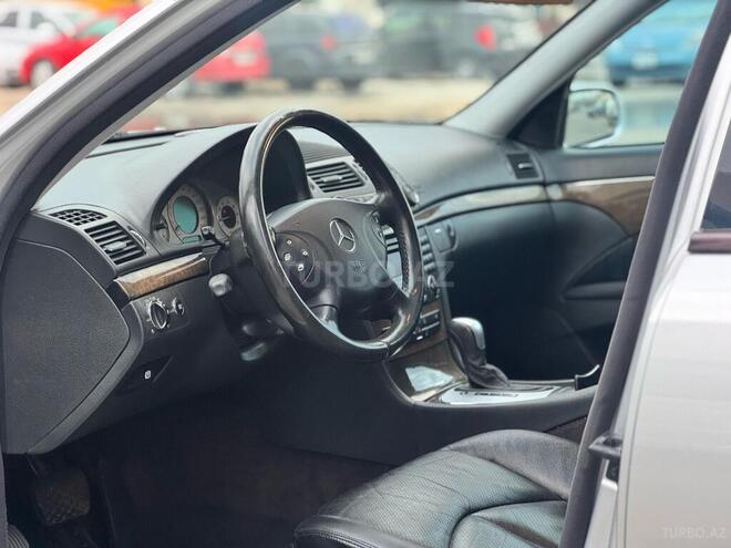 Mercedes E 240 2002, 218,000 km - 2.4 l - Sumqayıt