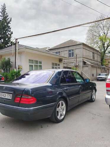 Mercedes E 240 1998, 391,816 km - 2.4 l - Bakı