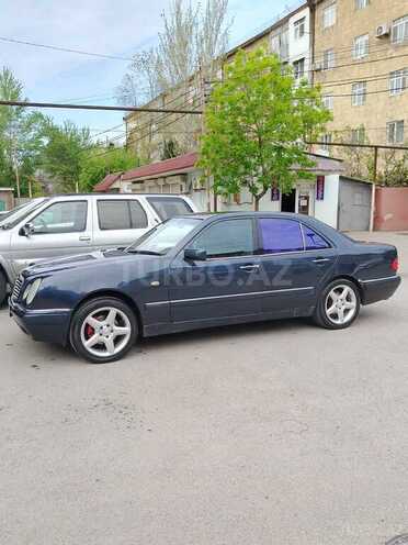Mercedes E 240 1998, 391,816 km - 2.4 l - Bakı