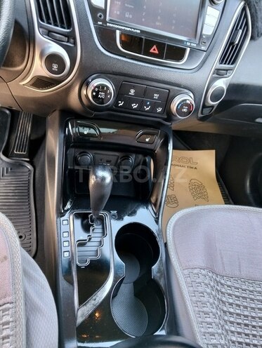 Hyundai ix35 2011, 204,000 km - 2.0 l - Tovuz