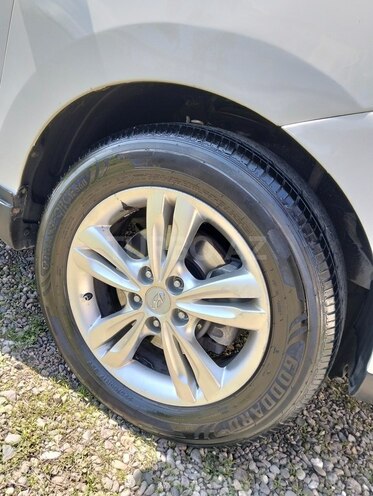 Hyundai ix35 2011, 204,000 km - 2.0 l - Tovuz