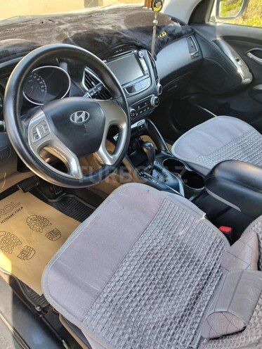 Hyundai ix35 2011, 204,000 km - 2.0 l - Tovuz