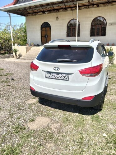 Hyundai ix35 2011, 204,000 km - 2.0 l - Tovuz