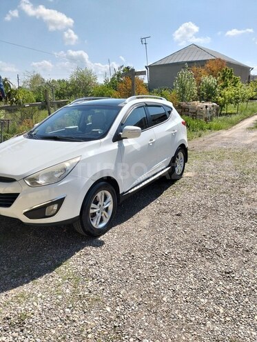 Hyundai ix35 2011, 204,000 km - 2.0 l - Tovuz