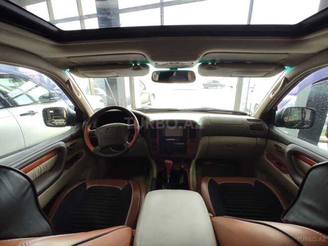 Lexus LX 470-9