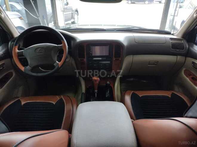 Lexus LX 470-12