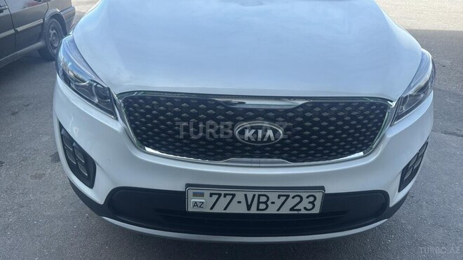 Kia Sorento 2016, 120,000 km - 2.0 l - Qusar
