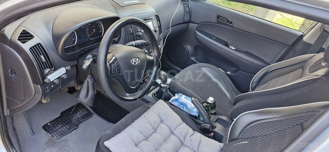 Hyundai i30 2010, 260,000 km - 1.4 л - Bakı
