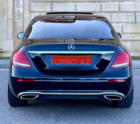 Mercedes E 220 d 2019, 81,000 km - 2.2 l - Bakı