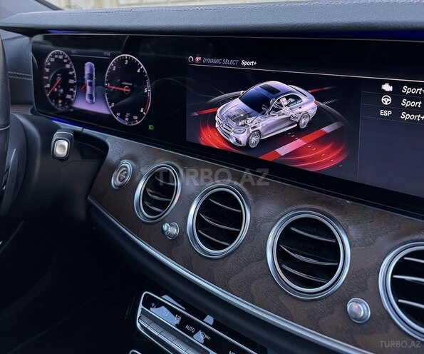 Mercedes E 220 d 2019, 81,000 km - 2.2 l - Bakı