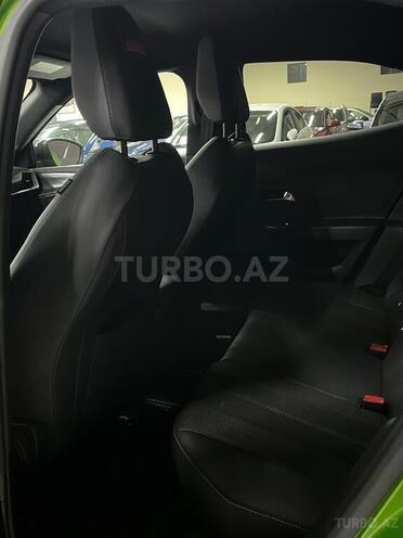 Opel Mokka 2023, 9,870 km - 1.2 l - Bakı