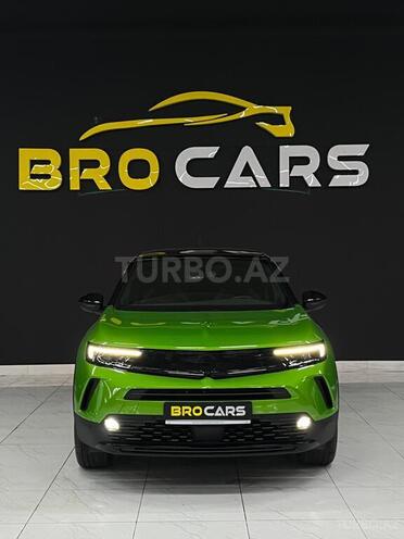 Opel Mokka 2023, 9,870 km - 1.2 l - Bakı